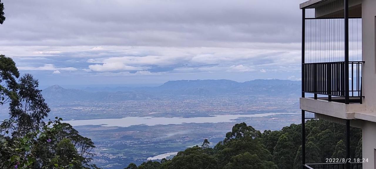 Cloud Walk Acomodação com café da manhã Kodaikanal Exterior foto